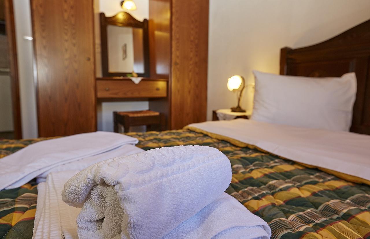كيسوس Hotel Atrapos المظهر الخارجي الصورة