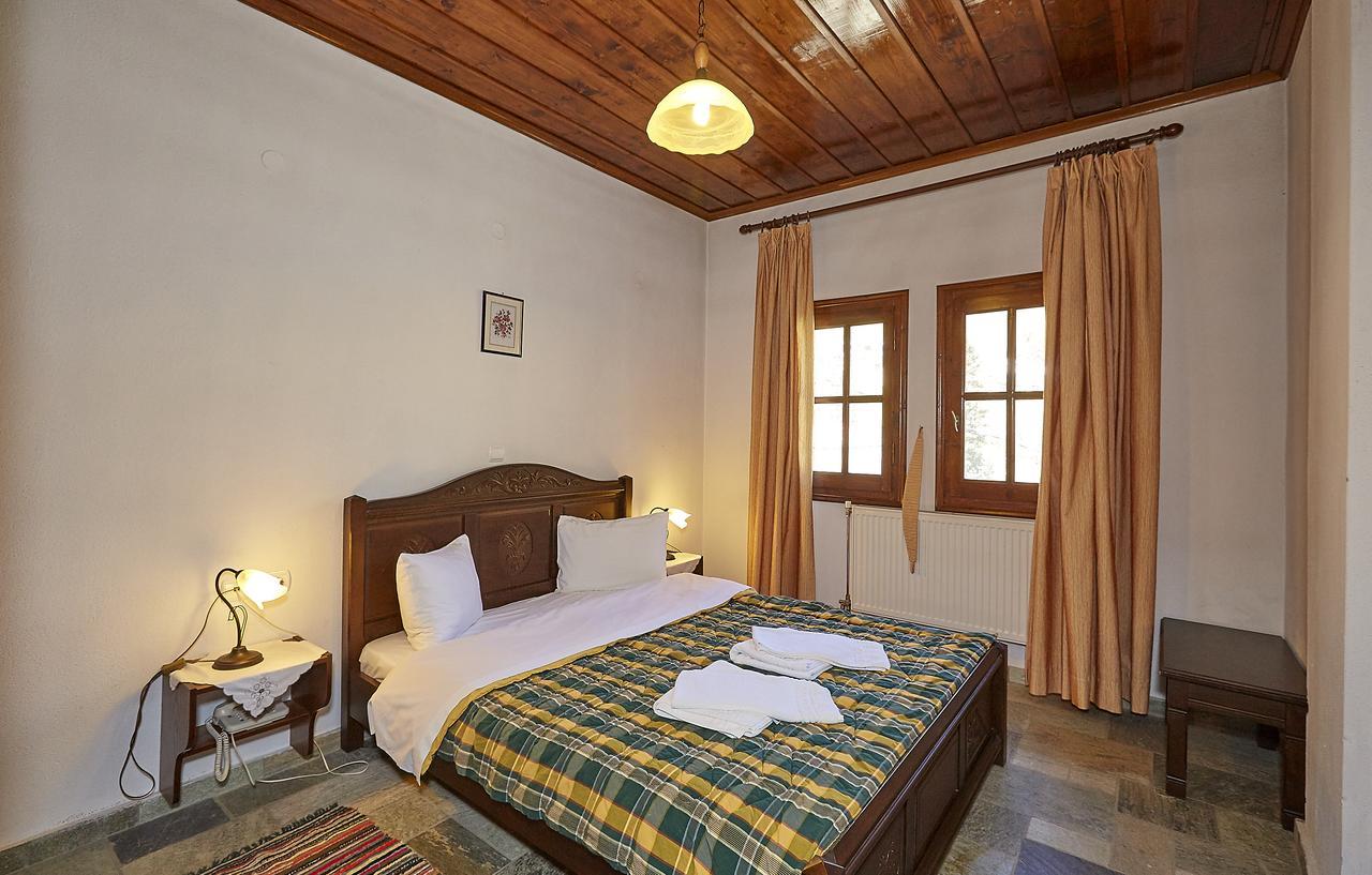 كيسوس Hotel Atrapos المظهر الخارجي الصورة