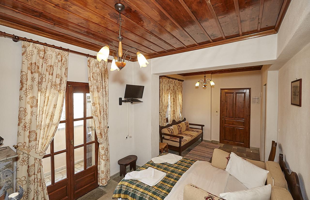 كيسوس Hotel Atrapos المظهر الخارجي الصورة