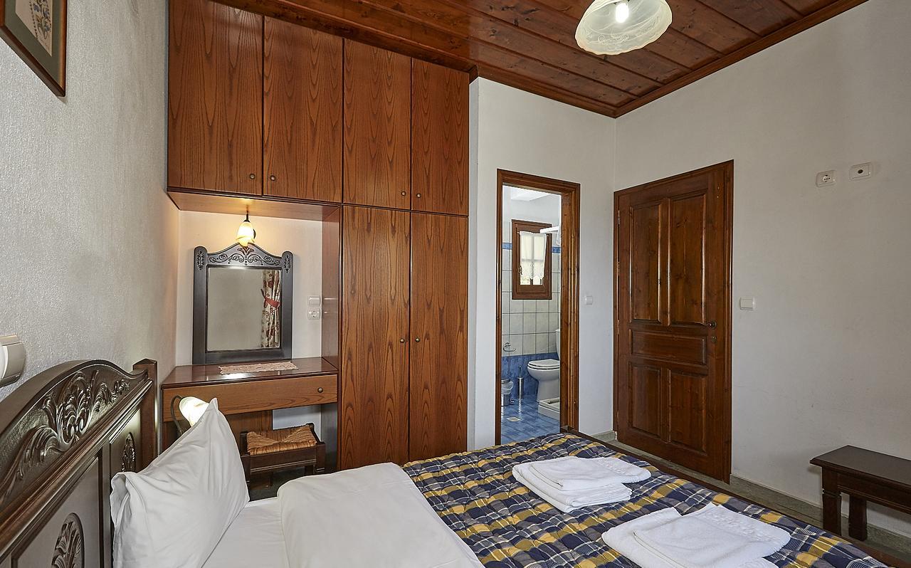 كيسوس Hotel Atrapos المظهر الخارجي الصورة